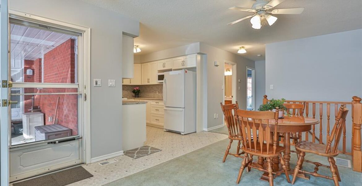 175 VICTORIA Street, 34, Simcoe, Ontario N3Y 5L8 Nadene Aasla