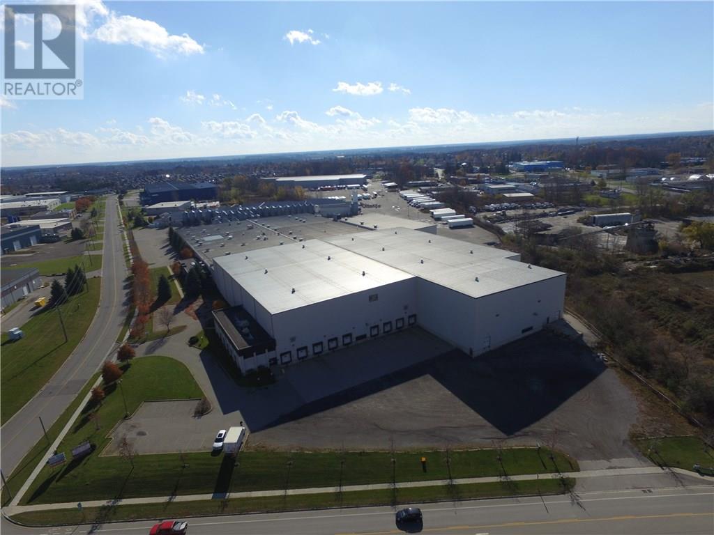 75 Plant Farm Boulevard, Brantford, Ontario N3S 7W3 (18903764) Nadene